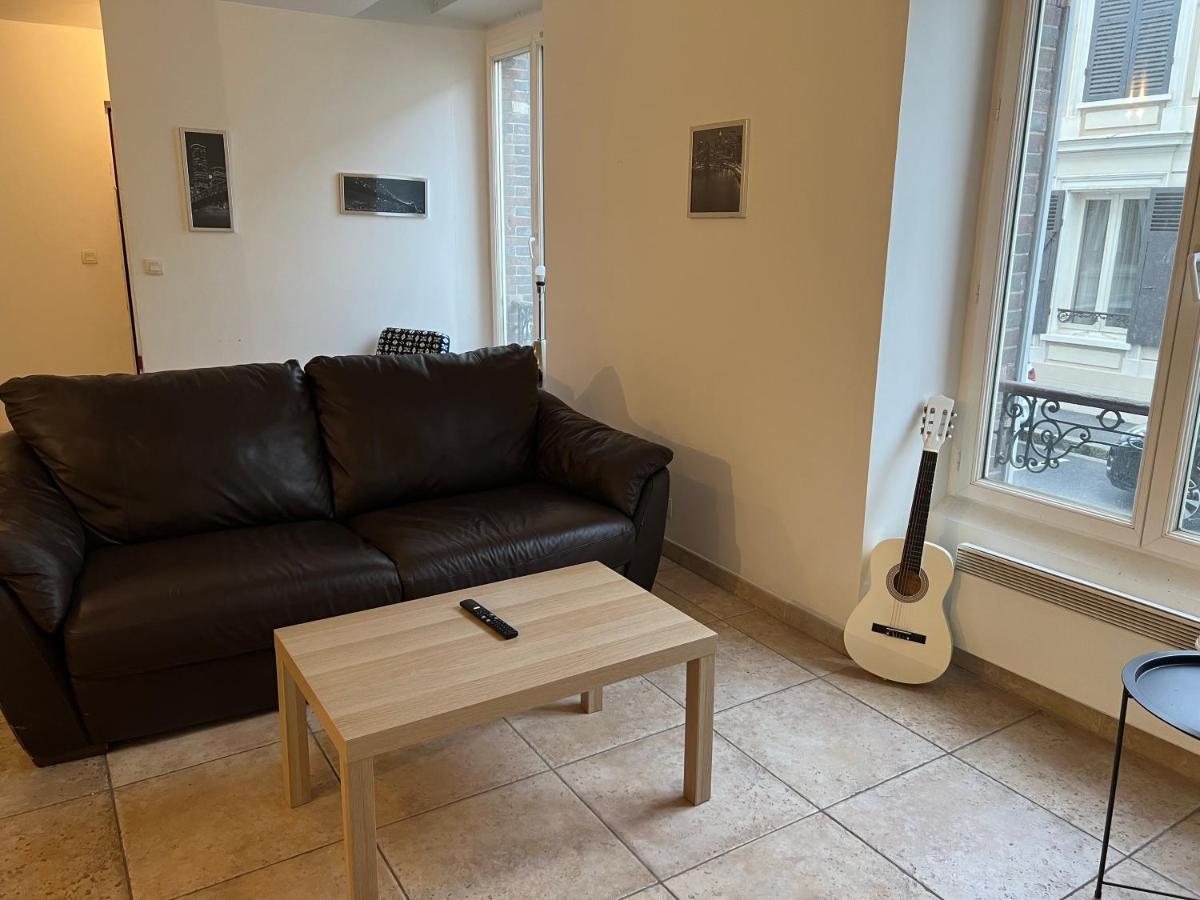 Appartement Le Relais De Saint Loup 1 A 66 Personnes à Montereau-faut-Yonne Extérieur photo