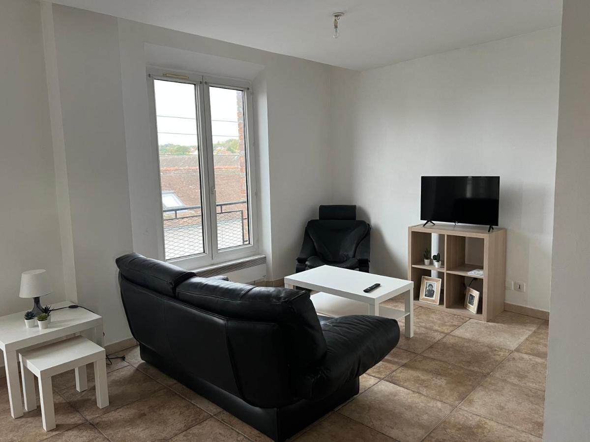 Appartement Le Relais De Saint Loup 1 A 66 Personnes à Montereau-faut-Yonne Extérieur photo