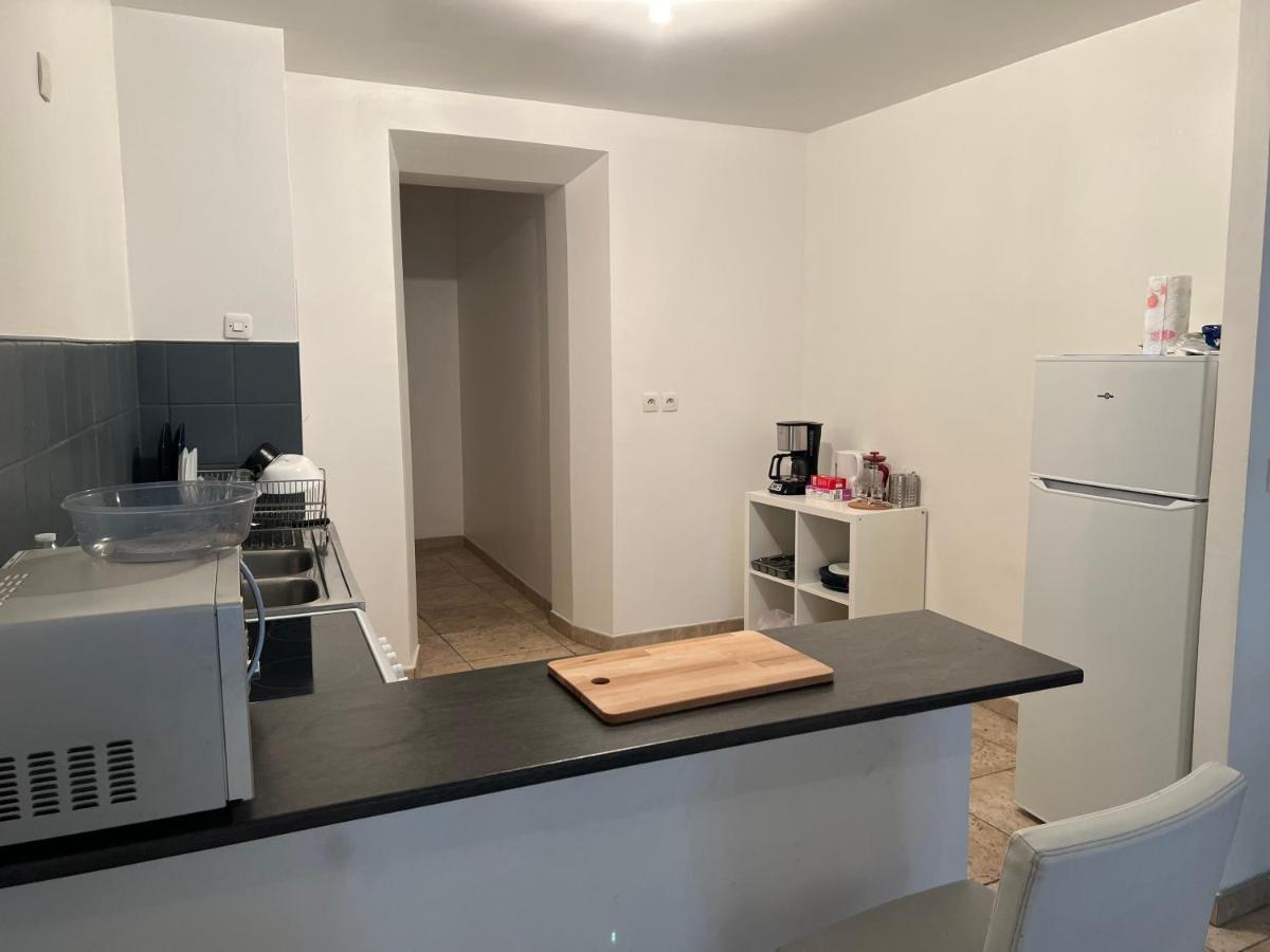 Appartement Le Relais De Saint Loup 1 A 66 Personnes à Montereau-faut-Yonne Extérieur photo